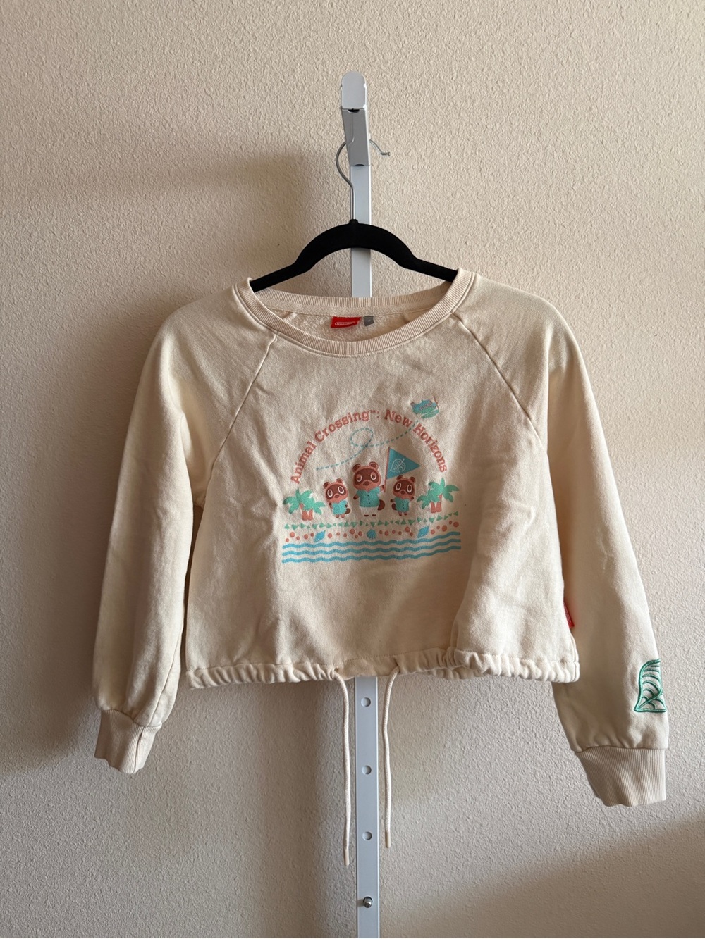 Nintendo Cream Animal Crossing Cropped Sweatshirt